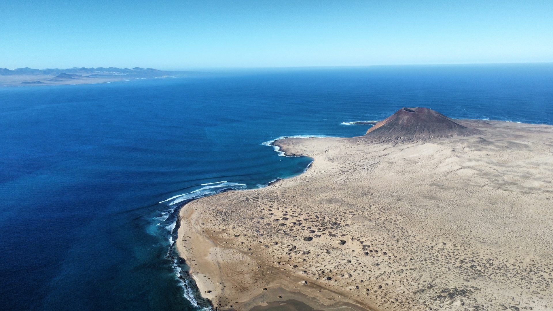 Playa de Las Conchas auf La Graciosa, Kanaren - Ferienwohnung Casa Pastri